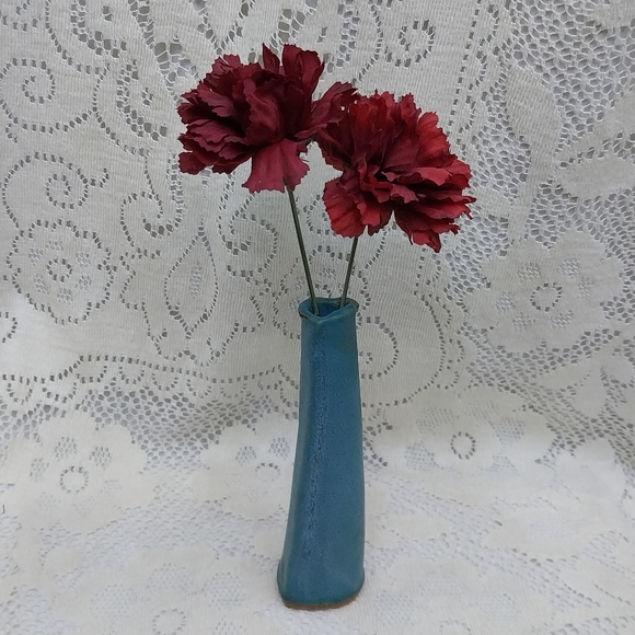 1960s Studio Art Pottery Stoneware Bud Vase Signed BTT Teal Blue Glaze Heart 6½" - Picture 1 of 6